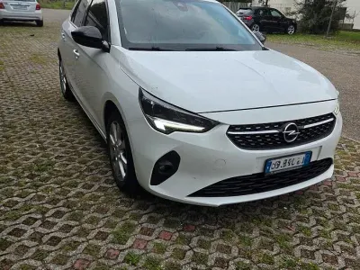 Usata Opel Corsa 75 CV (55 kW) 2020 Bianco Utilitaria