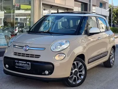 Usata Fiat 500L Lounge 84 CV (61 kW) 2014 Beige Monovolume