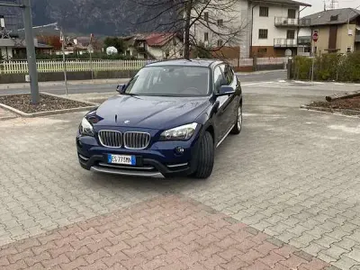 Usata BMW X1 143 CV (105 kW) 2013 Blu/azzurro SUV