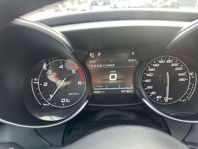 Usata Alfa Romeo Giulia Veloce 211 CV (155 kW) 2019 Grigio Berlina