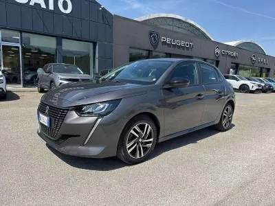 Usata Peugeot 208 Allure 75 CV (55 kW) 2023 Grigio Utilitaria