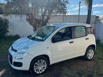 Usata Fiat Panda Easy 85 CV (62 kW) 2015 Bianco Utilitaria