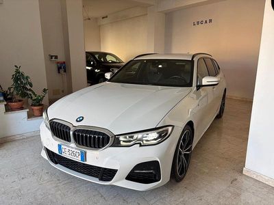 Usata BMW 320e M Sport 190 CV (139 kW) 2021 Bianco Station wagon