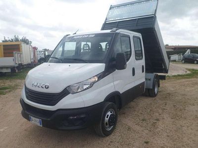Usata Iveco Daily 140 CV (102 kW) 2025 Bianco Furgone