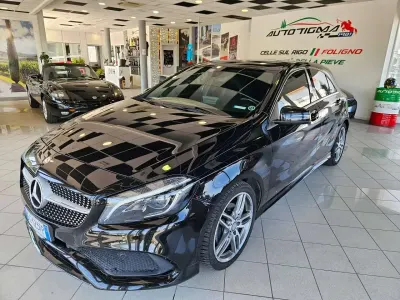 Usata Mercedes A180 Premium 109 CV (80 kW) 2016 Nero Utilitaria