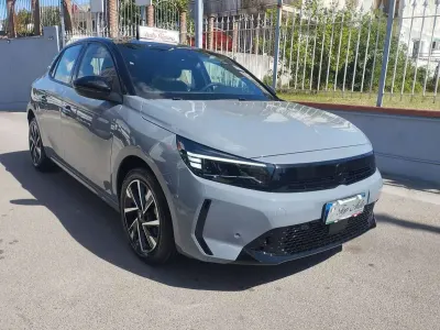 Usata Opel Corsa S 75 CV (55 kW) 2024 Grigio finanza Utilitaria
