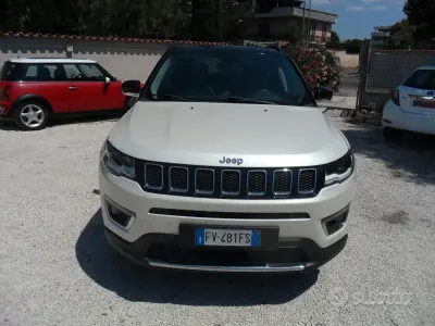 Usata Jeep Compass Limited 170 CV (125 kW) 2019 Bianco SUV