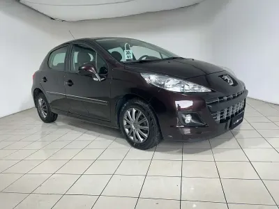 Usata Peugeot 207 68 CV (50 kW) 2011 Marrone