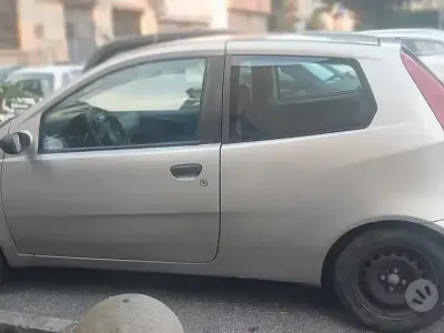 Usata Fiat Punto 60 CV (44 kW) 2002 Utilitaria