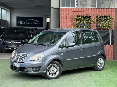 Brugt Lancia Musa 77 HK (56 kW) 2009 Grå MPV