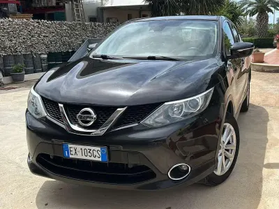 Usata Nissan Qashqai Acenta 110 CV (80 kW) 2014 Nero SUV