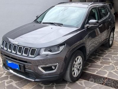 Usata Jeep Compass Limited 190 CV (139 kW) 2020 Grigio SUV
