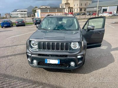 Usata Jeep Renegade 120 CV (88 kW) 2018 Grigio SUV