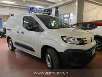 Nuova Peugeot Partner S 131 CV (96 kW) 2026 Bianco Monovolume
