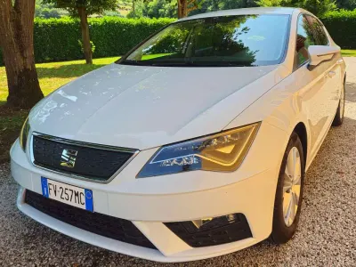 Usata Seat Leon Ecomotive 116 CV (85 kW) 2019 Bianco Berlina