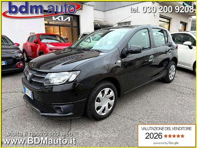 Usata Dacia Sandero Lauréate 75 CV (55 kW) 2015 Nero Berlina