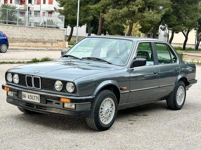 usata BMW 320 E30 i 1985