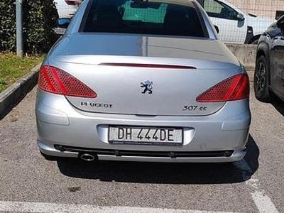 Usata Peugeot 307 CC 2007 Grigio Cabrio
