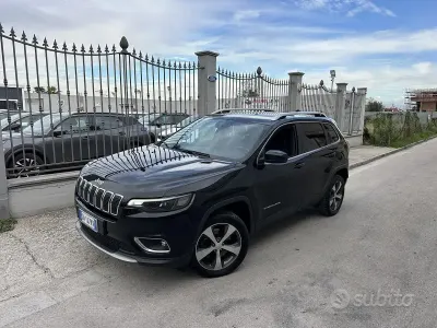 Usata Jeep Cherokee Limited 194 CV (142 kW) 2020 Nero SUV