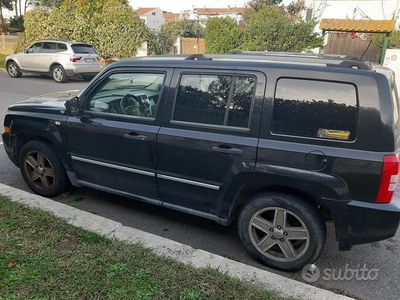 Nero Usata 2008 Jeep Patriot SUV | 700 € (Buon prezzo)