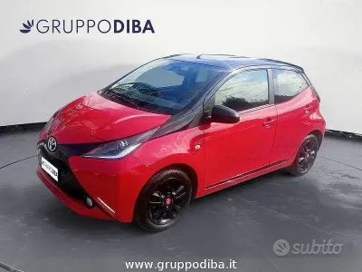 Usata Toyota Aygo X-cite 69 CV (50 kW) 2018 Rosso Utilitaria