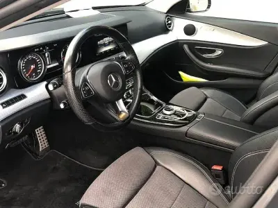 Usata Mercedes E220 All-Terrain 194 CV (142 kW) 2017 Grigio Station wagon
