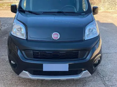 Usata Fiat Qubo Trekking 80 CV (58 kW) 2018 Nero Monovolume