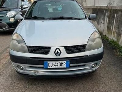 Renault Clio II