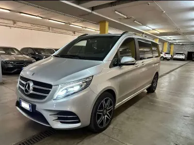 Usata Mercedes V250 AMG line 190 CV (139 kW) 2018 Monovolume