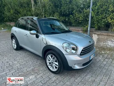 Usado Mini Cooper D Countryman 111 HP (81 kW) 2013 Cinzento SUV