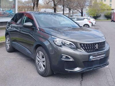 Grigio Usata 2019 Peugeot 3008 Active Monovolume | 12.990 € (Buon prezzo)