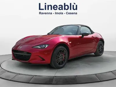 Neu Mazda MX5 Homura-Line 132 PS (97 kW) 2026 Rot Cabrio