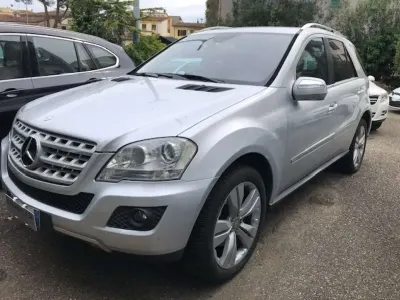 Käytetty Mercedes ML320 224 HP (164 kW) 2008 Hopea Katumaasturi