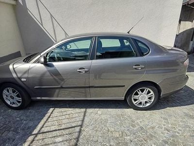 Usata Seat Cordoba 101 CV (74 kW) 2004 Berlina