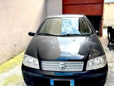 Usata Fiat Punto 2004 Nero Utilitaria