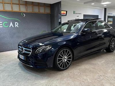 Usata Mercedes E220 Premium Plus 194 CV (142 kW) 2019 Blu Berlina