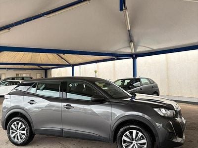Usata Peugeot 2008 Active 110 CV (80 kW) 2021 Grigio SUV