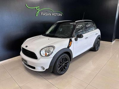 Usata Mini Cooper D 111 CV (81 kW) 2014 Bianco Utilitaria
