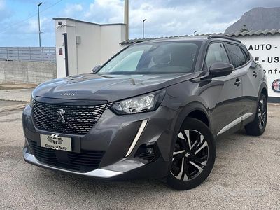 Usata Peugeot 2008 Allure 130 CV (95 kW) 2021 Grigio SUV