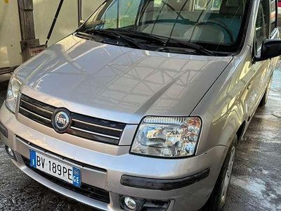 Usata Fiat Panda Dynamic 60 CV (44 kW) 2004 Grigio Utilitaria