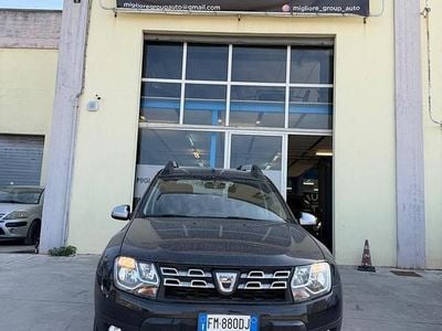 Usata Dacia Duster 110 CV (80 kW) 2017 Nero SUV