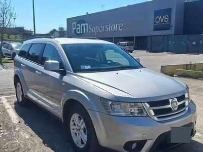 Usata Fiat Freemont Urban 170 CV (125 kW) 2014 Grigio SUV