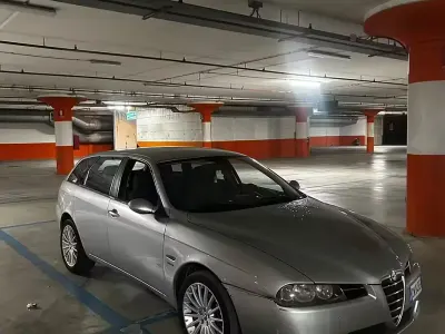 Usata Alfa Romeo 156 140 CV (102 kW) 2004 Grigio Station wagon
