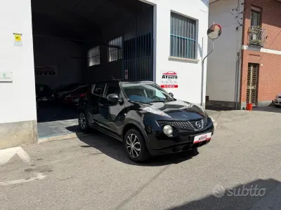 Usata Nissan Juke Visia 117 CV (86 kW) 2012 Nero SUV