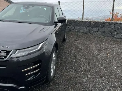 Usata Land Rover Range Rover evoque R-Dynamic 163 CV (119 kW) 2021 Grigio SUV