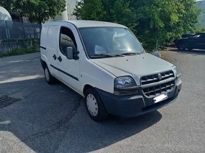 Usata Fiat Doblò 63 CV (46 kW) 2001 Bianco Monovolume