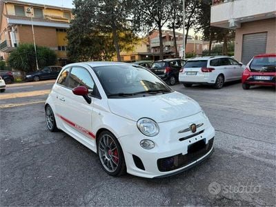 Usata Abarth 500 135 CV (99 kW) 2009 Bianco Utilitaria