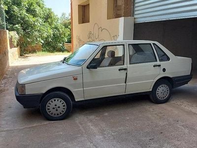 Usata Fiat Duna 58 CV (42 kW) 1987 Bianco Berlina