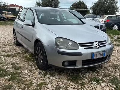 Usata VW Golf IV Sportline 140 CV (102 kW) 2004 Grigio Berlina