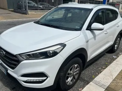 Usata Hyundai Tucson 115 CV (84 kW) 2016 Bianco SUV